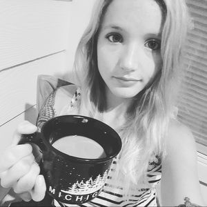 Meet your Posher, Savannah